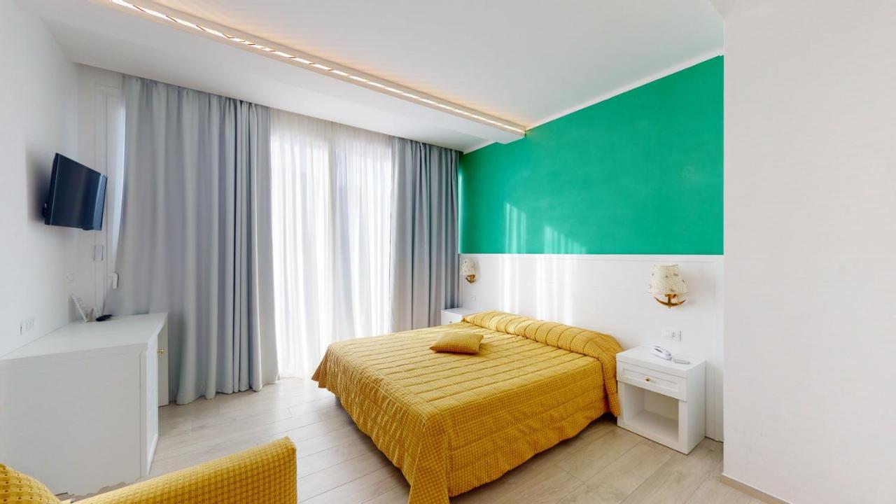 Hotel Zunino Споторно Экстерьер фото