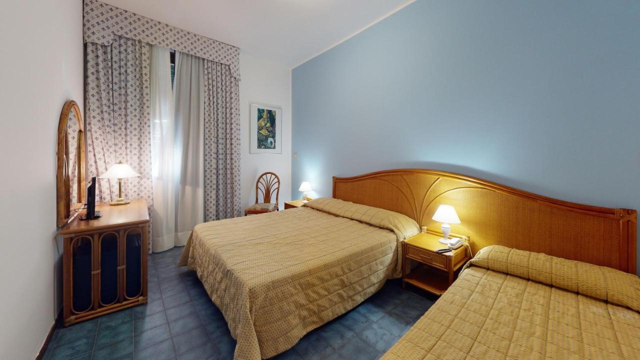 Hotel Zunino Споторно Экстерьер фото