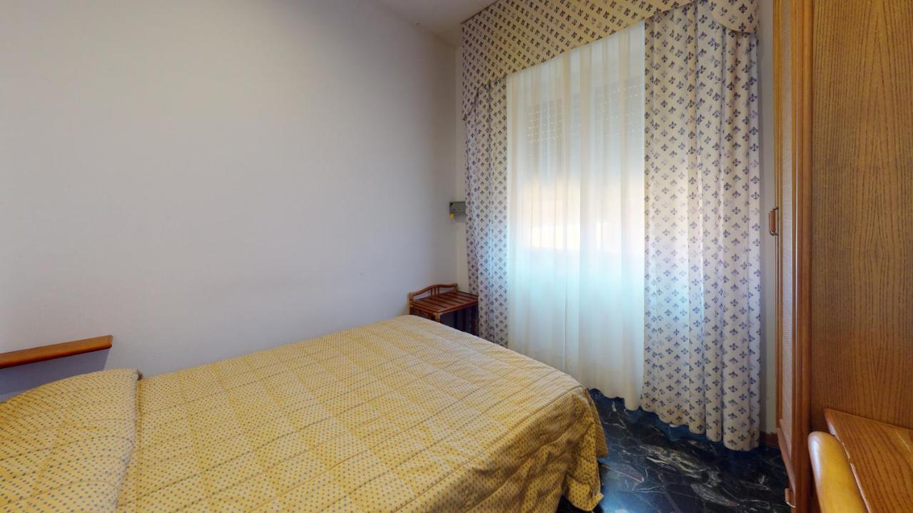 Hotel Zunino Споторно Экстерьер фото