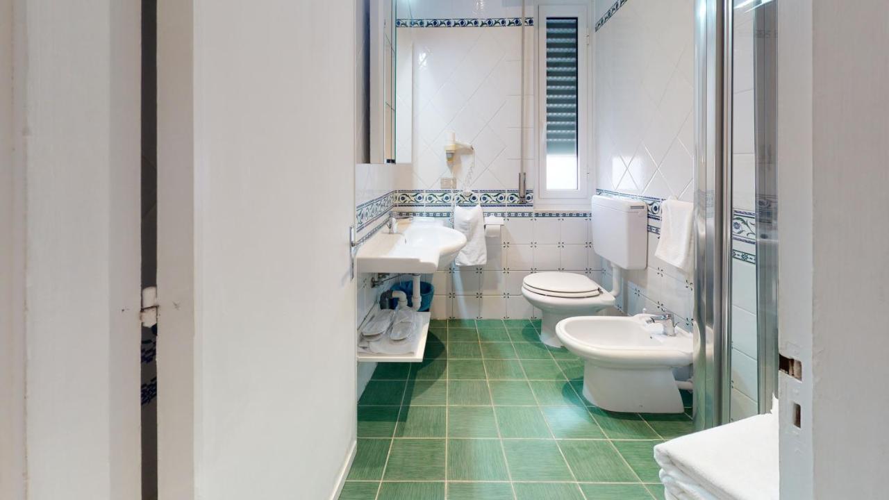 Hotel Zunino Споторно Экстерьер фото