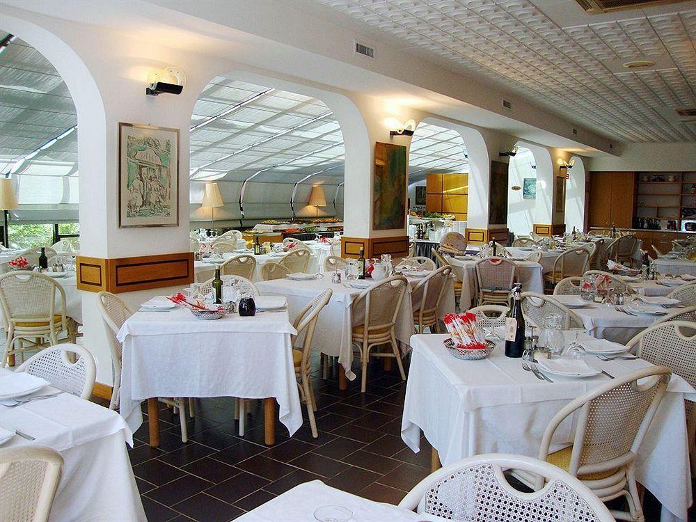 Hotel Zunino Споторно Экстерьер фото